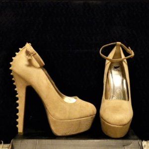 New Shiekh Sniff Tan Fx Suede Platform Spiked/Studded Heels 10